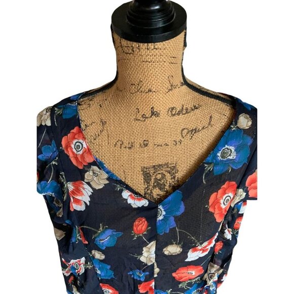 🍒 2/$20 🍒 Navy Blue Floral Sheer Blouse Ruffled Accents  sz M - Picture 2 of 4